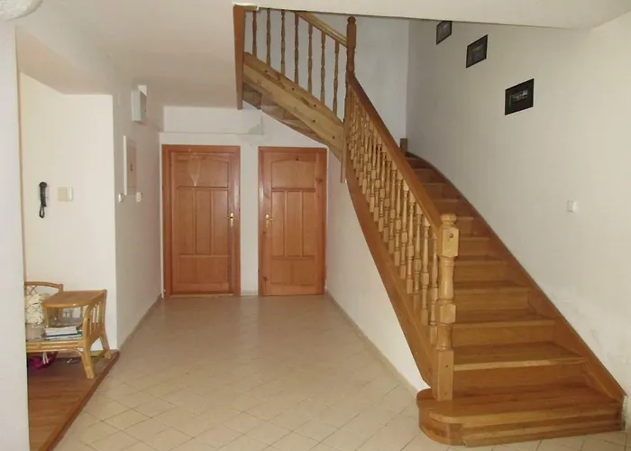 Cechy بيت للعطل *