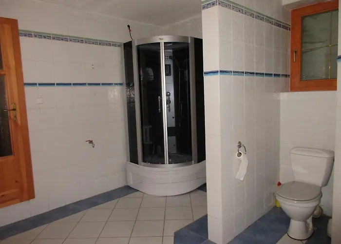 Cechy بيت للعطل *